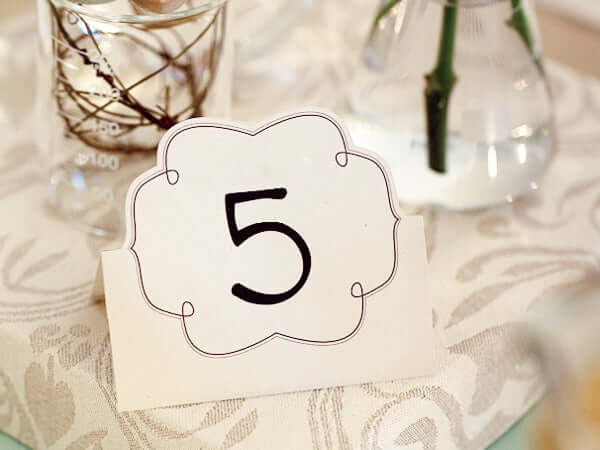 DIY Wedding Table Numbers – Printable Bracket Frame Decor (png, svg, pdf) showing a table number card with the number 5.