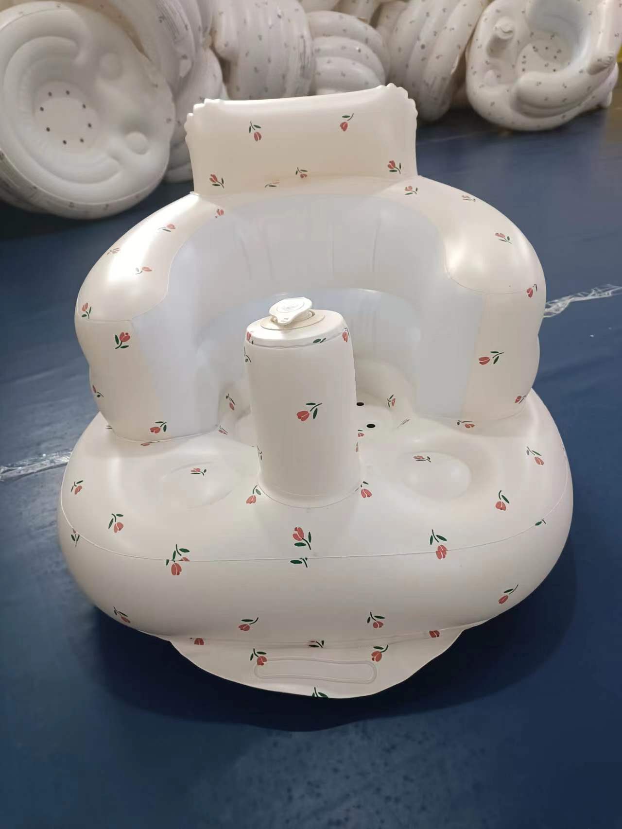 SnugNest™ Portable Inflatable Baby Dining Chair For Bathing And Swimming